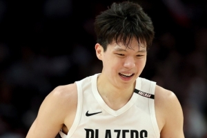 赛季转折点：杨瀚森的成长与开拓者的未来之路